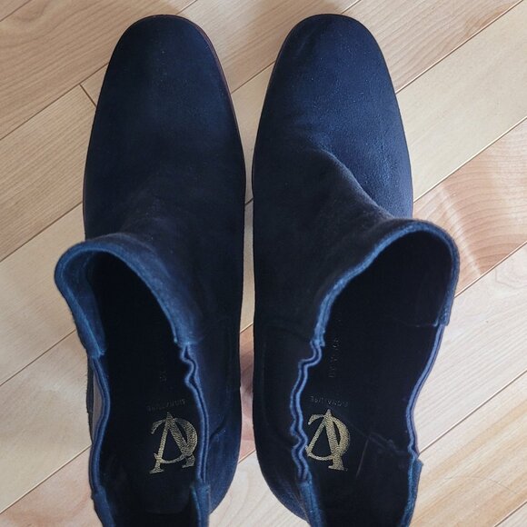 Vince Camuto Signature Black Suede Booties - Picture 7 of 13